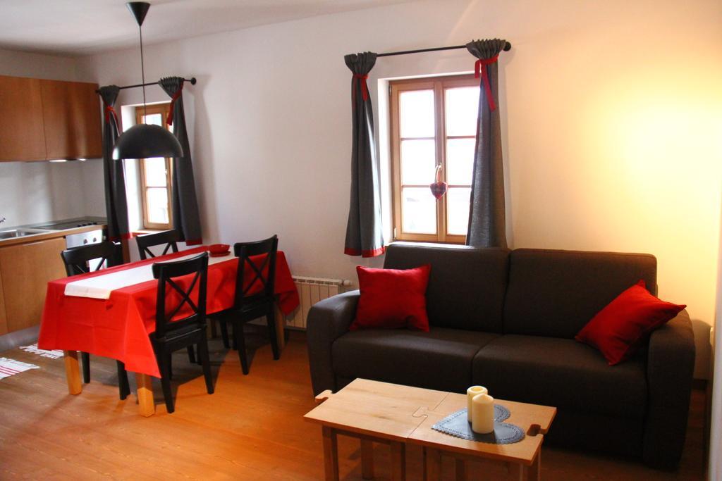 Apartma Pri Struklju Kranjska Gora Buitenkant foto